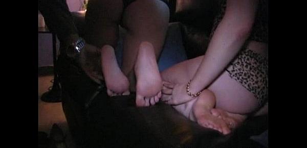  Two hot girls get their feet worshiped at a foot party